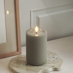 Unique LED-Rillenkerzen D 8 x 12,5 cm Sand