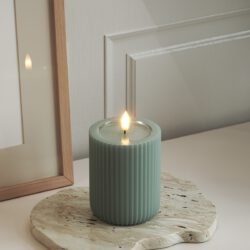 Unique LED-Rillenkerzen D 8 x 10 cm Salbeigrün