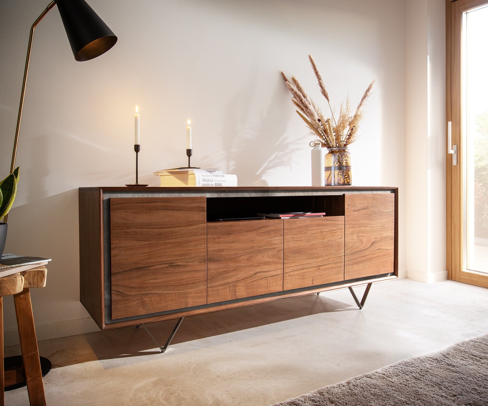Sideboard Stonegrace 175 cm Akazie Braun Steinfurnier 4 Türen 1 Fach V-Fuß Schwarz