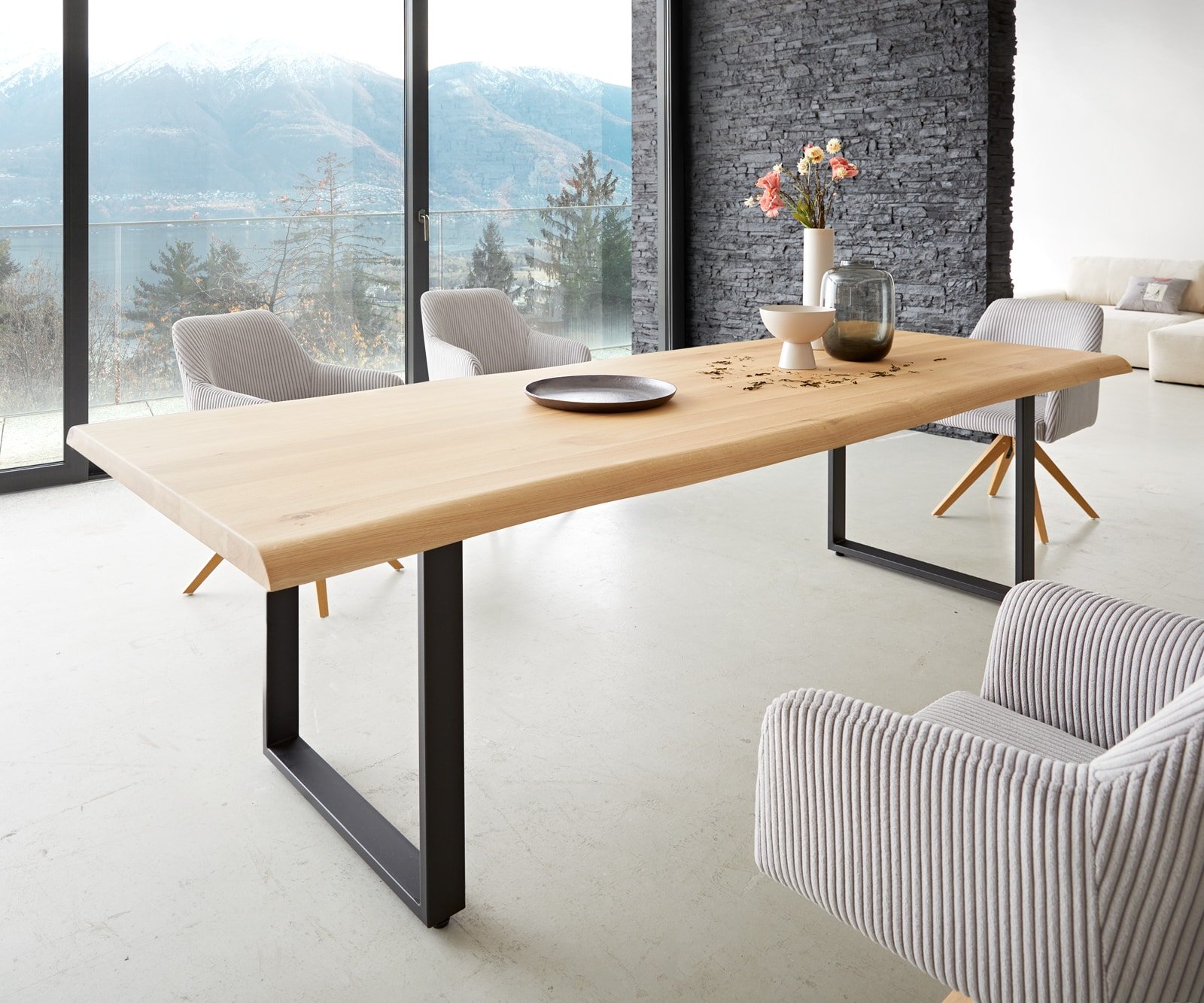 Esstisch Edge 260x100 Eiche Natur Metall Schmal schwarz Live-Edge