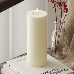 LED-Blockkerzen Ø 7,5 x 20 cm Creme